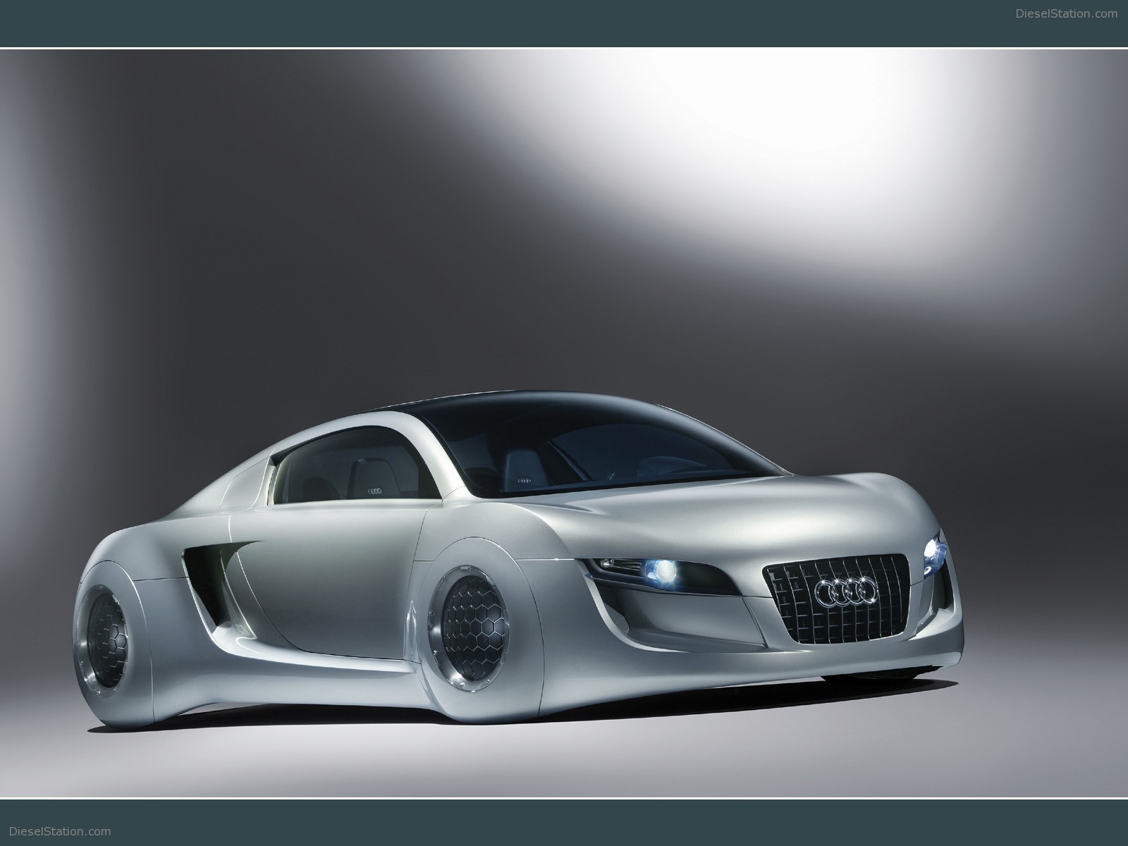 Audi RSQ Concept